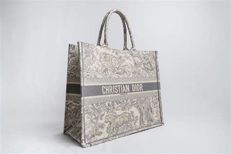 Large Dior Book Tote Gray Toile de Jouy Embroidery (41.5 x 35 x 